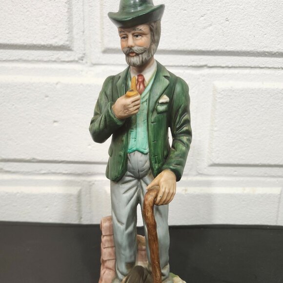 Vintage Porcelain Figure - Picture 1 of 4